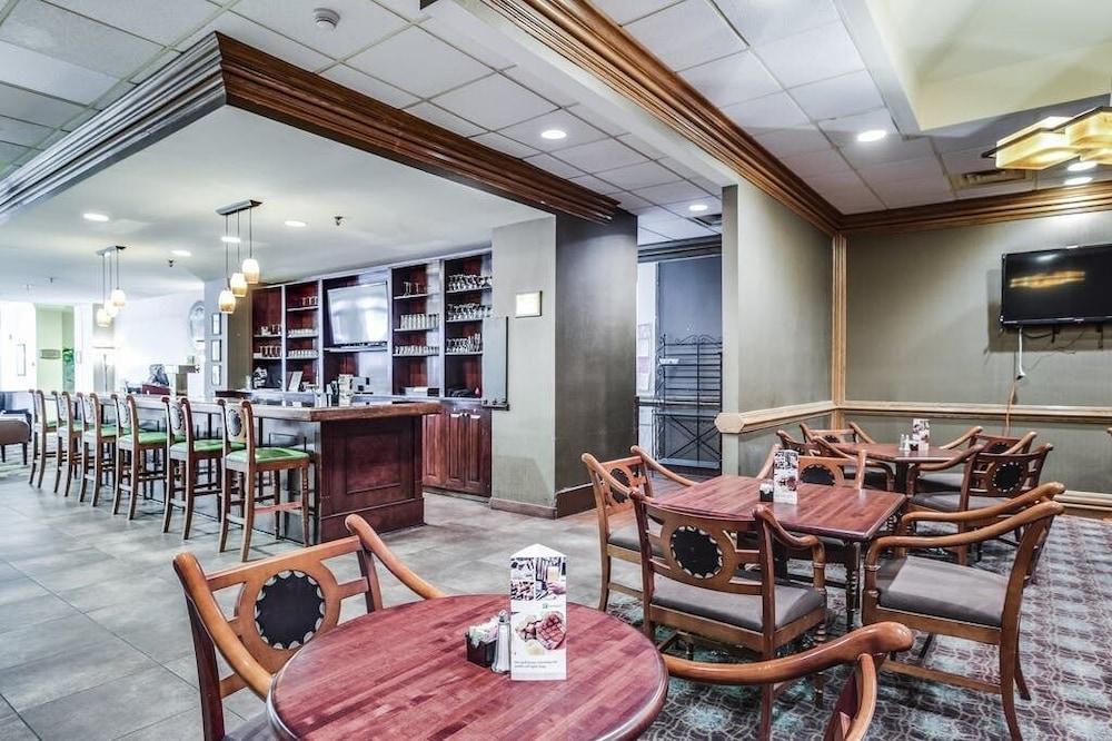 Lynchburg Grand Hotel מראה חיצוני תמונה
