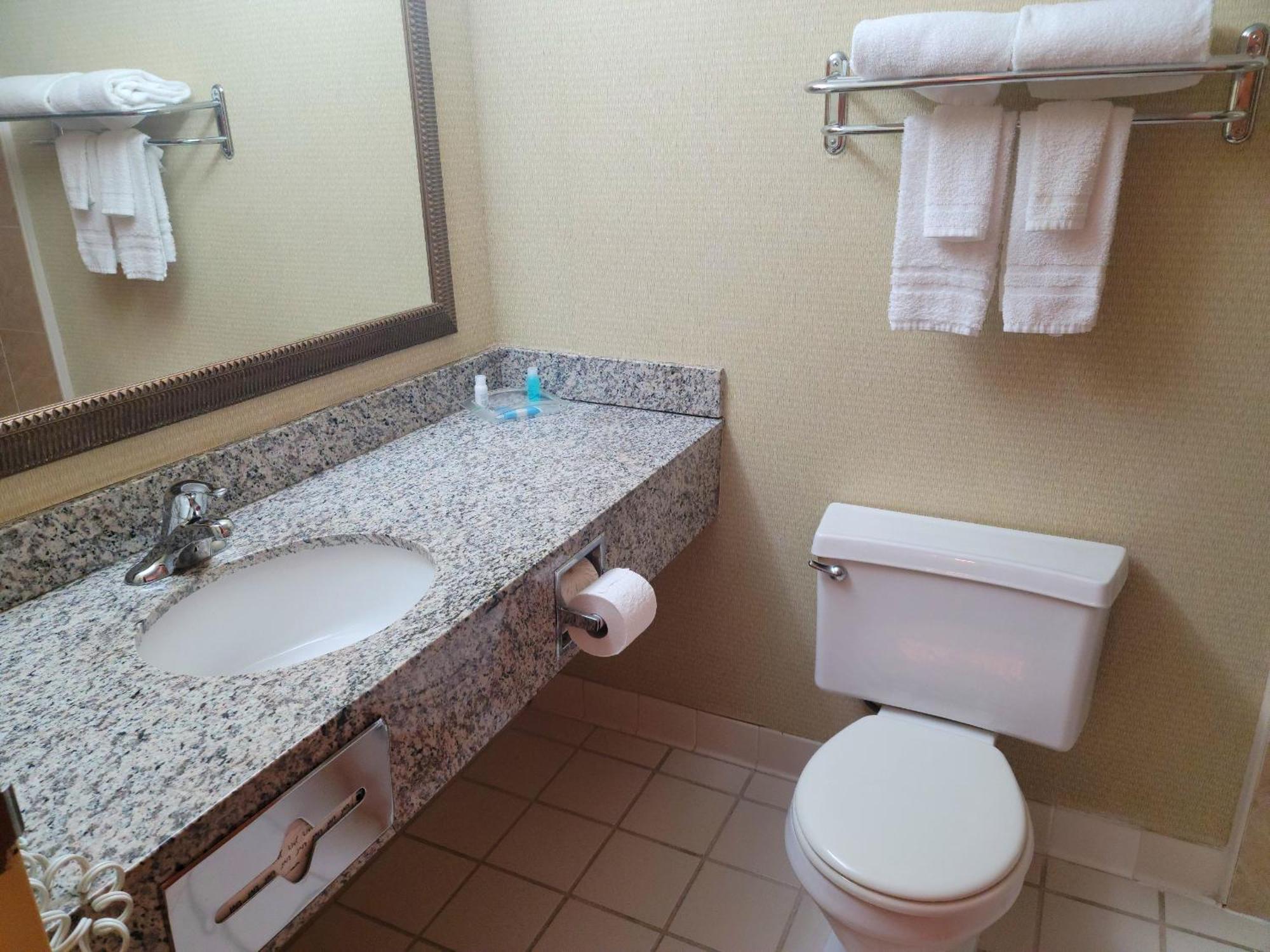 Lynchburg Grand Hotel מראה חיצוני תמונה